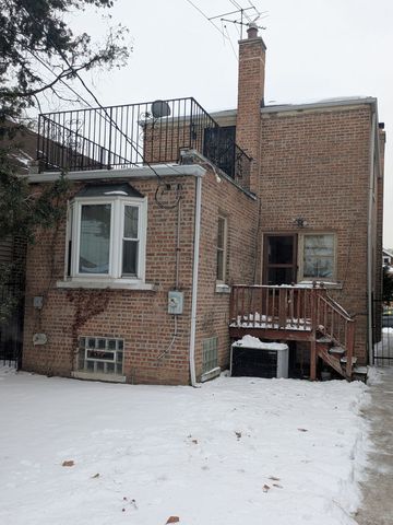 8421 S Paulina Street S, Chicago, IL 60620