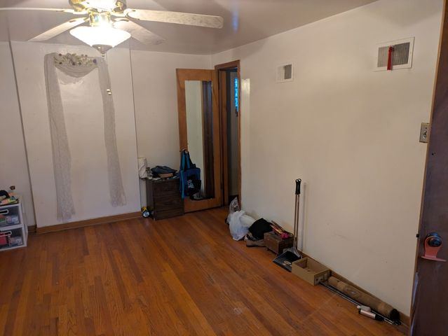 8421 S Paulina Street S, Chicago, IL 60620