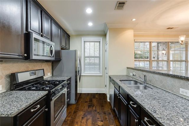 2300 Peachford Road 4002, Dunwoody, GA 30338