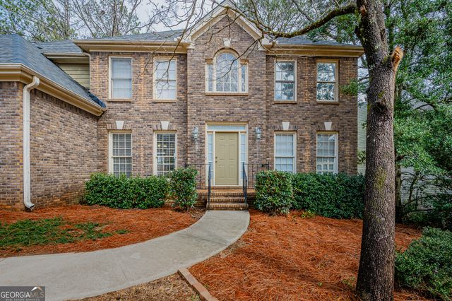 2165 Wildwood Lake Drive, Suwanee, GA 30024