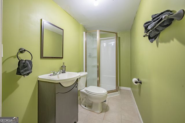 2165 Wildwood Lake Drive, Suwanee, GA 30024