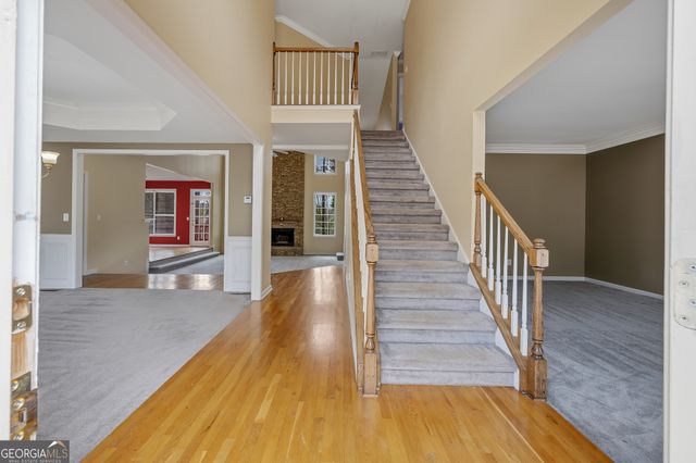 2165 Wildwood Lake Drive, Suwanee, GA 30024