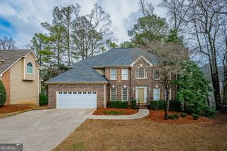 2165 Wildwood Lake Drive, Suwanee, GA 30024