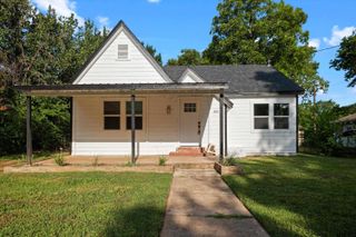 702 N Harris, Tyler, TX 75702