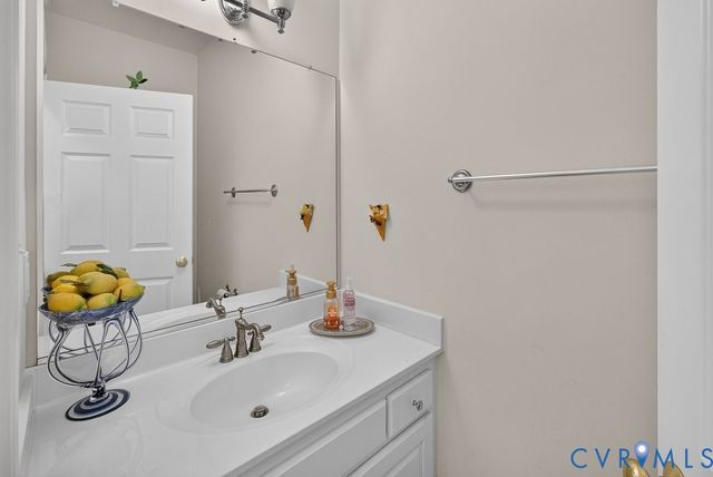 15397 Harlow Farm Way, Glen Allen, VA 23059
