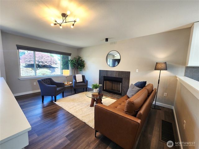 3111 58th Avenue NE, Tacoma, WA 98422