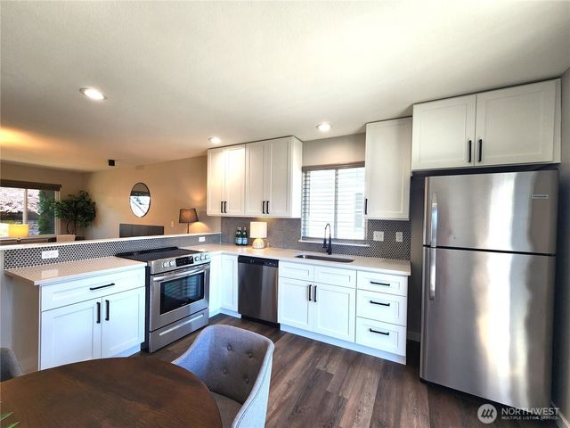 3111 58th Avenue NE, Tacoma, WA 98422