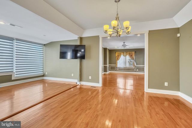 3504 EDGEWOOD RD, Baltimore, MD 21215