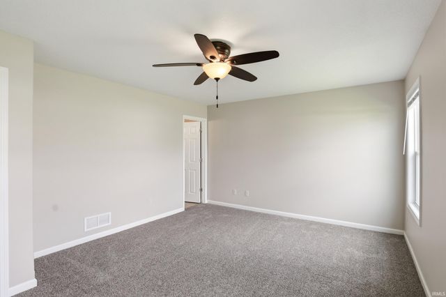 12325 Hummingbird Cove, Fort Wayne, IN 46845
