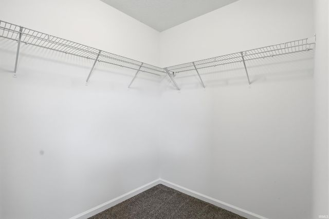 12325 Hummingbird Cove, Fort Wayne, IN 46845