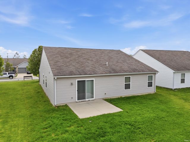 12325 Hummingbird Cove, Fort Wayne, IN 46845