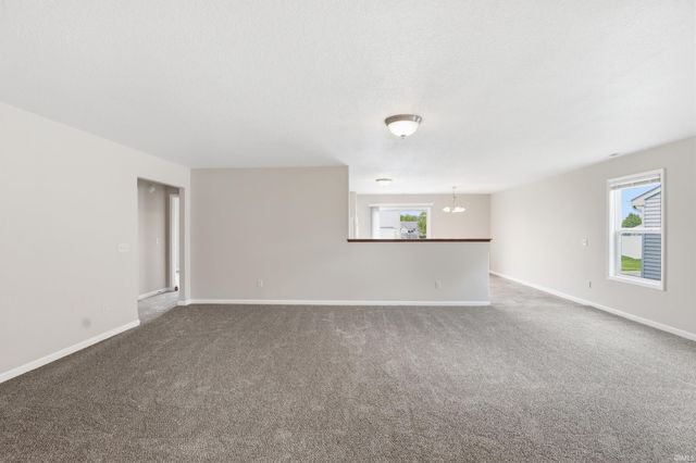 12325 Hummingbird Cove, Fort Wayne, IN 46845