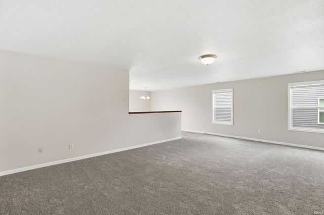 12325 Hummingbird Cove, Fort Wayne, IN 46845