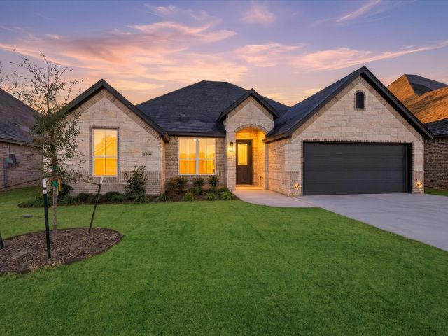 1486 Highland Park Circle, Granbury, TX 76048
