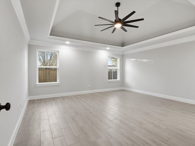 1486 Highland Park Circle, Granbury, TX 76048