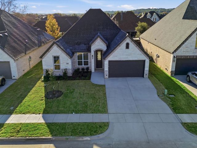 1486 Highland Park Circle, Granbury, TX 76048