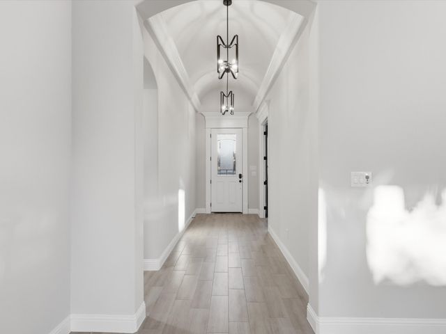 1486 Highland Park Circle, Granbury, TX 76048