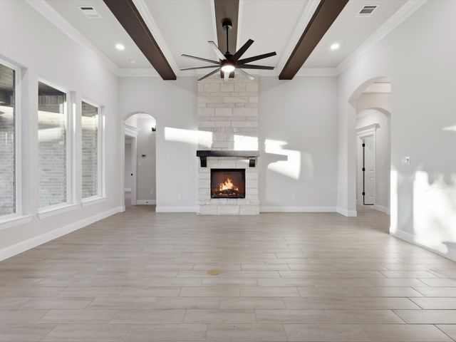 1486 Highland Park Circle, Granbury, TX 76048