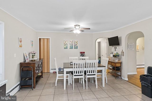 4116 SPRINGMILL RD, Whitehall, PA 18052