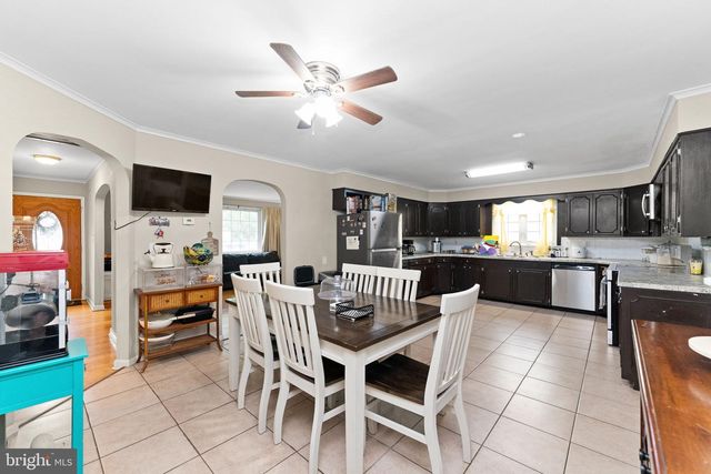 4116 SPRINGMILL RD, Whitehall, PA 18052