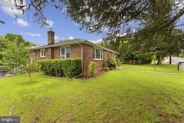 4116 SPRINGMILL RD, Whitehall, PA 18052