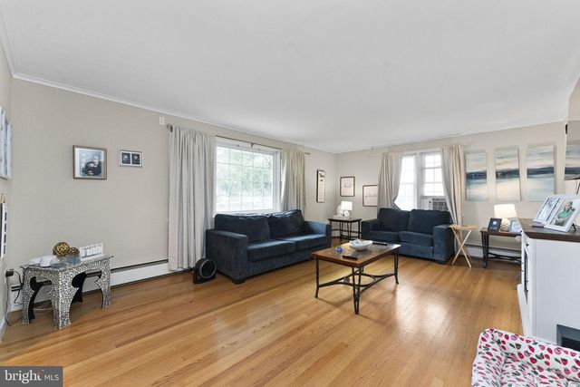 4116 SPRINGMILL RD, Whitehall, PA 18052