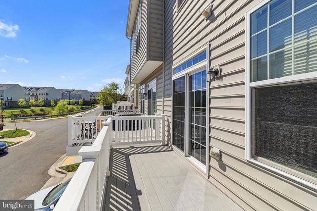 7312 WOOD TRAIL DR, Lanham, MD 20706