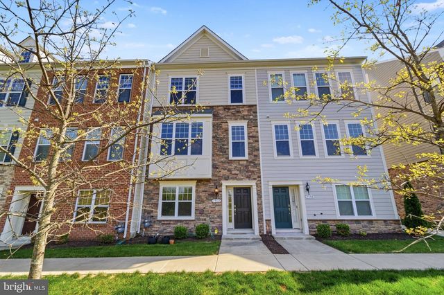 7312 WOOD TRAIL DR, Lanham, MD 20706