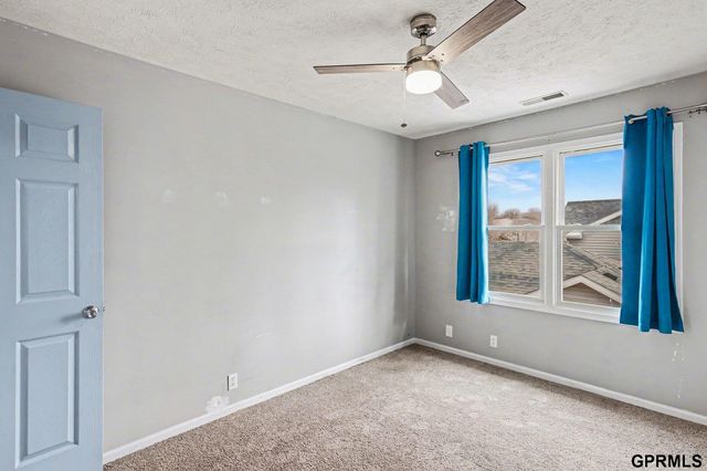 7700 S 36 Street, Lincoln, NE 68516