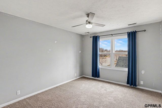 7700 S 36 Street, Lincoln, NE 68516