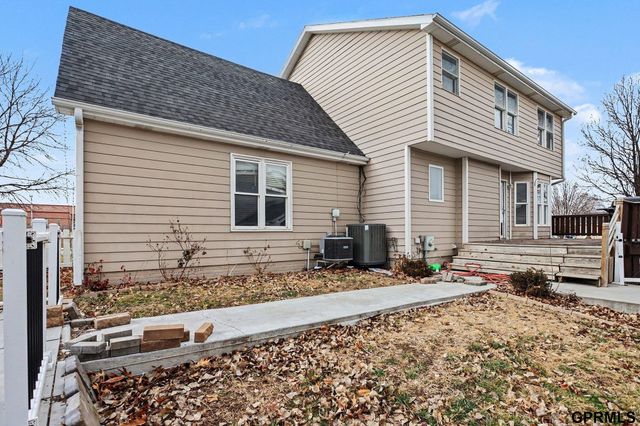 7700 S 36 Street, Lincoln, NE 68516