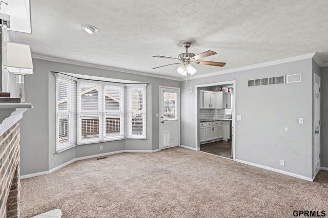 7700 S 36 Street, Lincoln, NE 68516