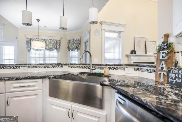 201 Running Creek Drive, Warner Robins, GA 31088