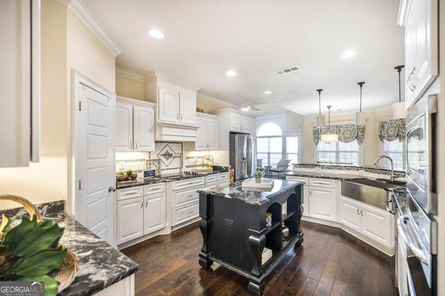 201 Running Creek Drive, Warner Robins, GA 31088
