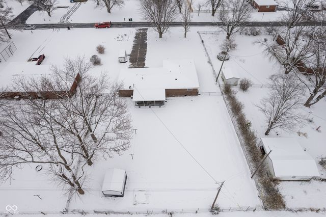 58 N Eastern Village Drive, Greenfield, IN 46140