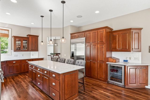 14915 61st Avenue N, Plymouth, MN 55446
