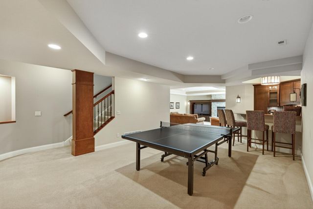 14915 61st Avenue N, Plymouth, MN 55446