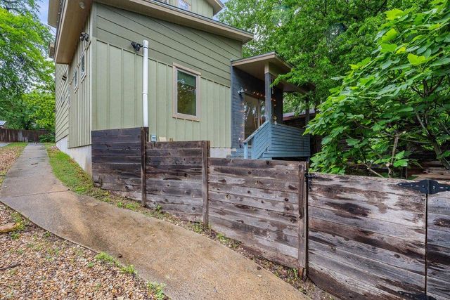 1131 Poquito ST A, Austin, TX 78702
