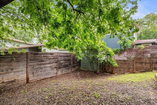1131 Poquito ST A, Austin, TX 78702