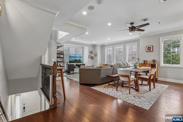 200 Laird Avenue C2201, Cliffside Park, NJ 07010