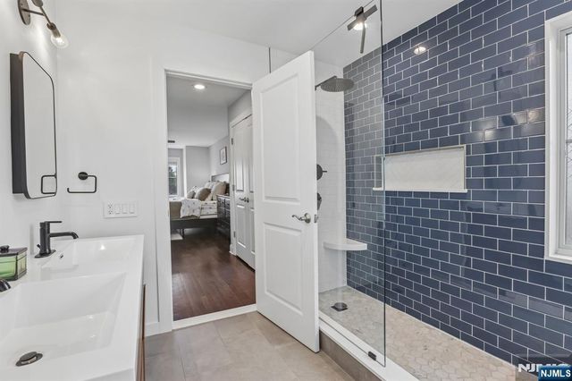 200 Laird Avenue C2201, Cliffside Park, NJ 07010