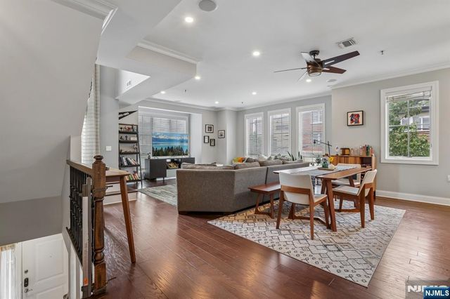 200 Laird Avenue C2201, Cliffside Park, NJ 07010