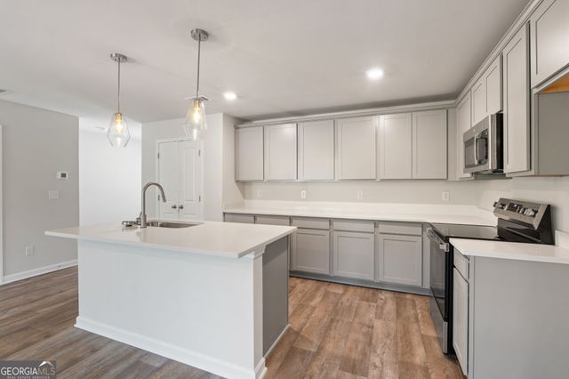 724 Lipizzan Trace, Hogansville, GA 30230