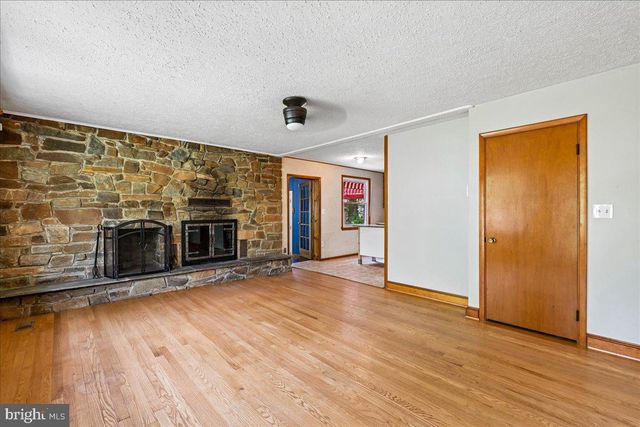 8830 BLUFFWOOD LN, Fort Washington, MD 20744