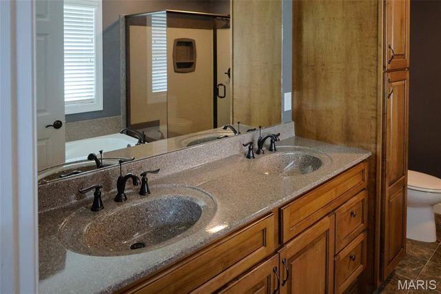 1254 Jamaica Drive, Edwardsville, IL 62025