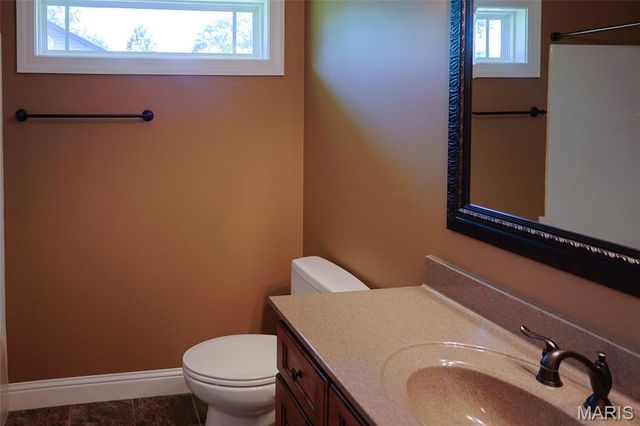1254 Jamaica Drive, Edwardsville, IL 62025