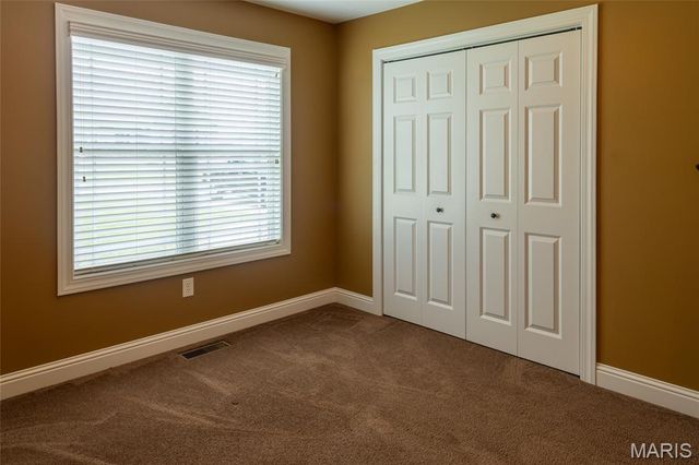1254 Jamaica Drive, Edwardsville, IL 62025