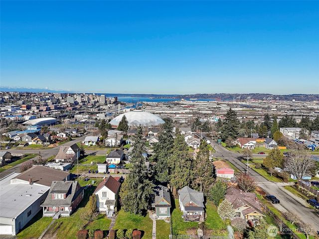 515 E 34th Street, Tacoma, WA 98404