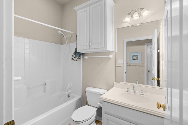 750 Pearl Cove, Oak Point, TX 75068
