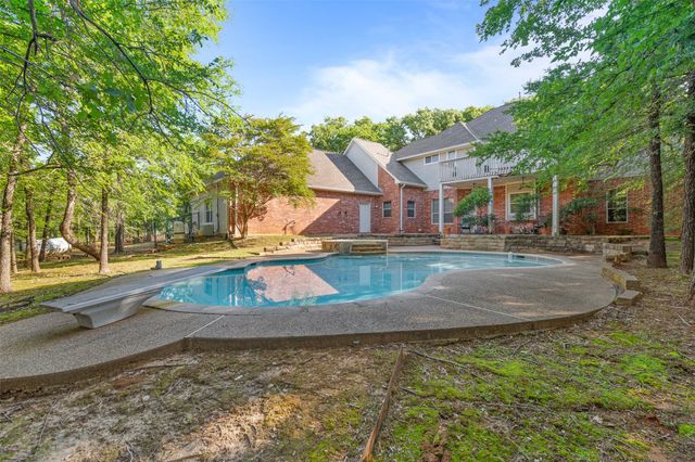 750 Pearl Cove, Oak Point, TX 75068